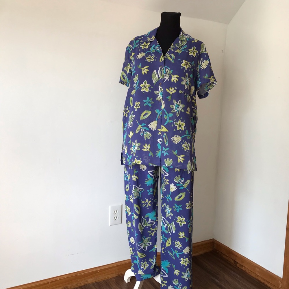 Sigrid Olson Sport Blue Floral 2 Piece Set Size M - Picture 2 of 10